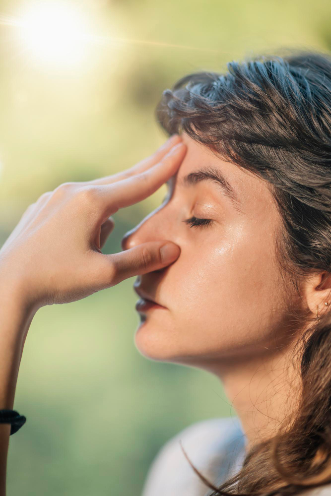 pranayama-yoga-breathing-technique-outdoors